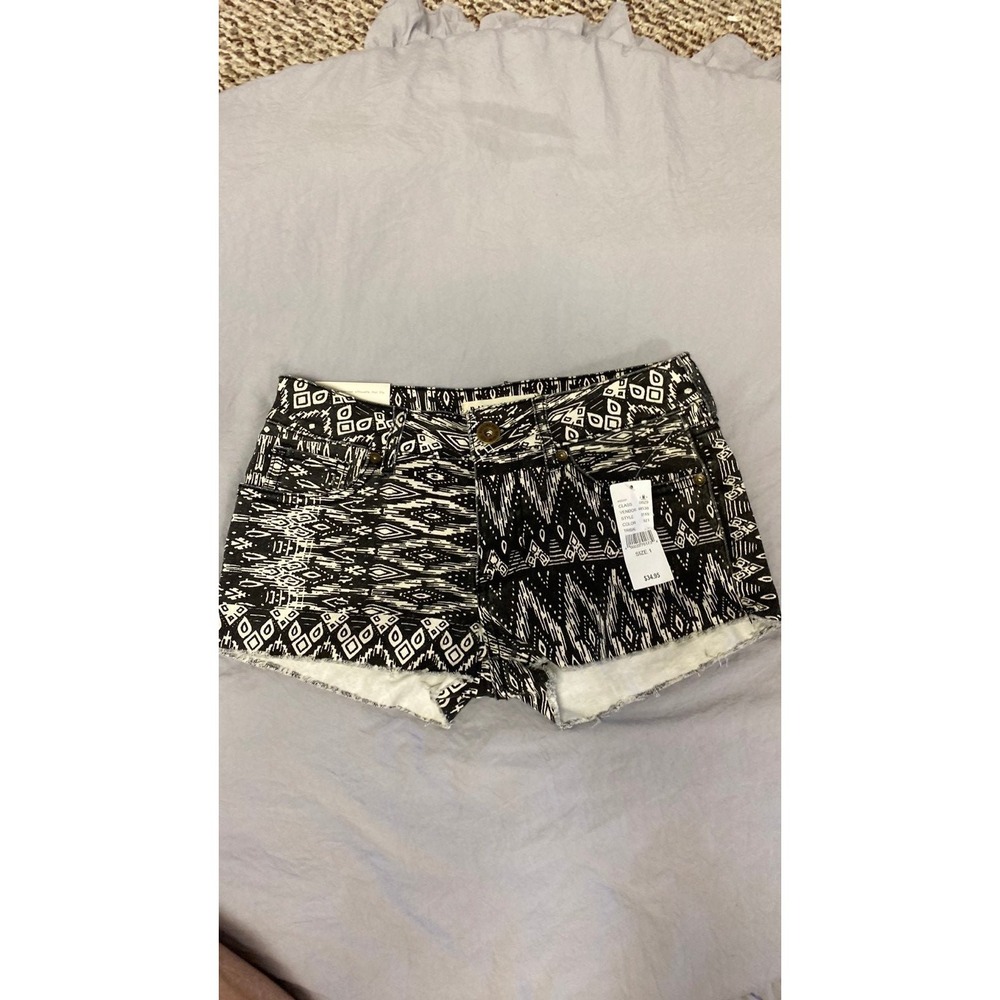 NWT‎ Bullhead shorts